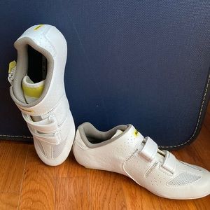 Mavic Women’s Ksyrium Elite II Cycling Shoe Ergo Fit 3D Ortholite